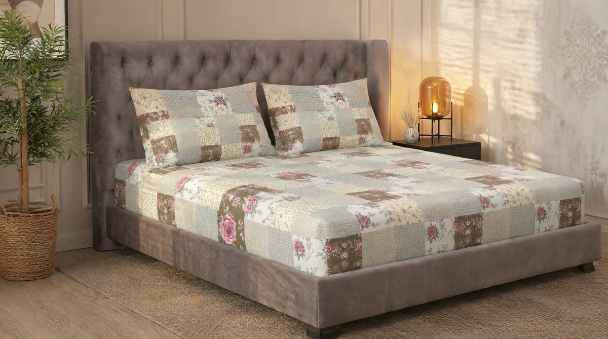King Size Patchwork Floral Fitted Bedsheet Set – Vintage Rose Print Bed Sheet with 2 Pillow Covers (3-Piece) 